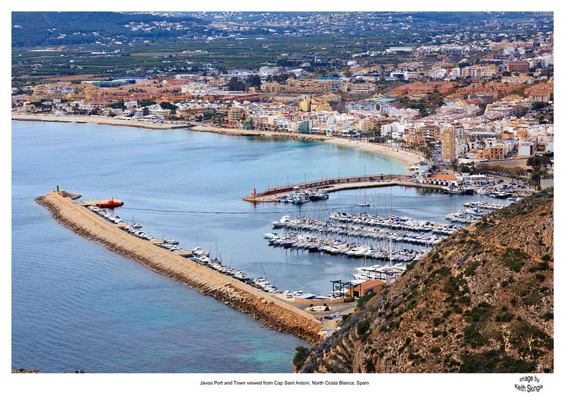 SPN19_374(1).jpg :: The town and harbour of Jåvia viewed fron Cap Sant Antoni on the Costa Blanca, Spain