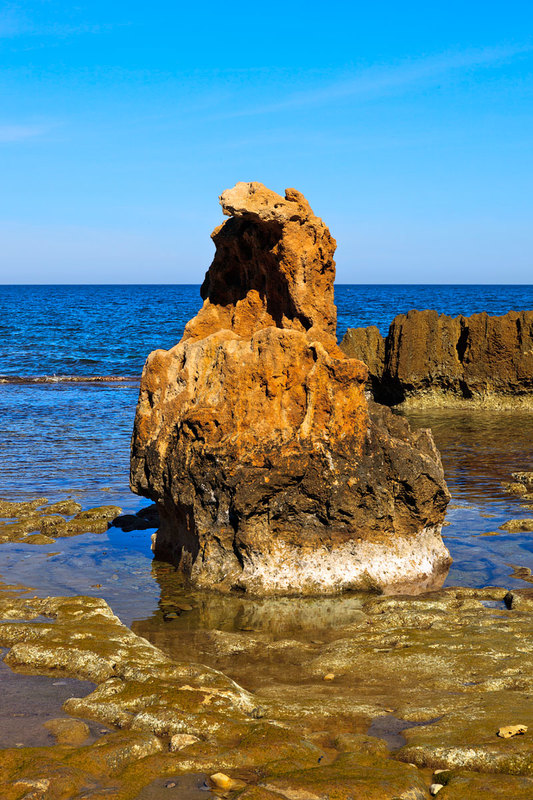 SPN19_411.jpg :: Naturally eroded rock at Los  Arenetes in the San Antnio Marine Reserve, Les Rotes, Denia, Spain