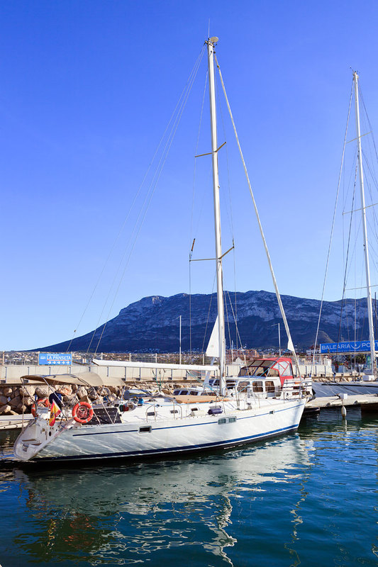 SPN19_462.jpg :: Yachts moored in El portet Marina in Dénia, Costa Blanca, Spain