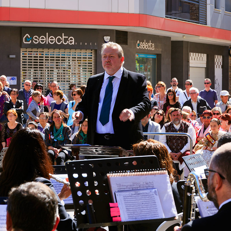 SPN19_483-1.jpg :: Musical Conductor leading the Wind Orchestra at the Dénia Fallas Celebrations