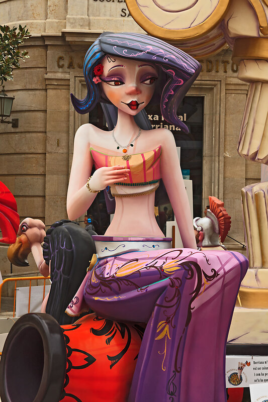 SPN23_011.jpg :: Satirical sculptured character monuments in the Buriana Fallas Festival to Saint Joseph held in March 2023, Spain