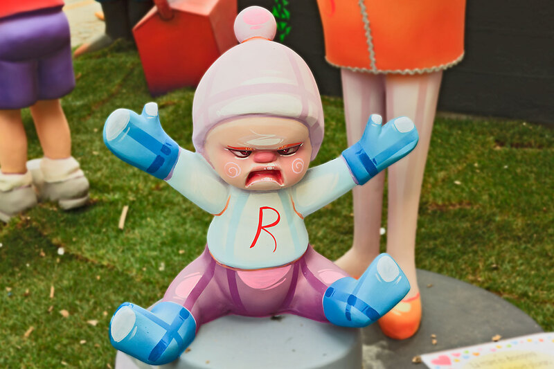 SPN23_014.jpg :: Satirical sculptured character monuments in the Buriana Fallas Festival to Saint Joseph held in March 2023, Spain
