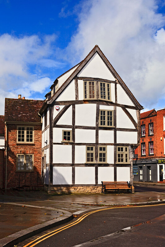 TWK21_005.jpg :: Tudoe timber framed building on Church Street, Tewkesbury, Gloucestershire
