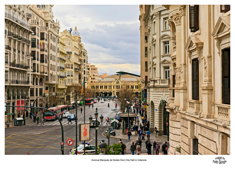 Valencia-Marques-de-Soleto.jpg :: View down Avenue Marqués de Sotelo from the City Hall balcony in Valencia
