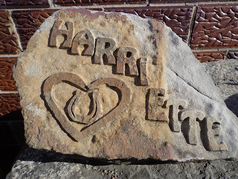 Large Stone Pet Memorial Example Harriette Great Dane Dog Heart Horseshoe.jpg ::  Large Stone Pet Memorial Example Harriette Great Dane Dog Heart Horseshoe