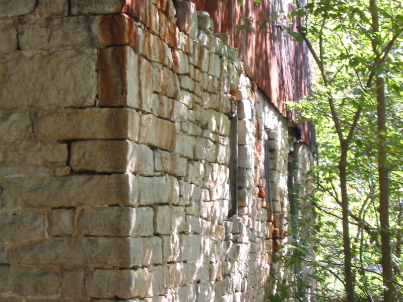 Pennsylvania-barnstone-corner.jpg