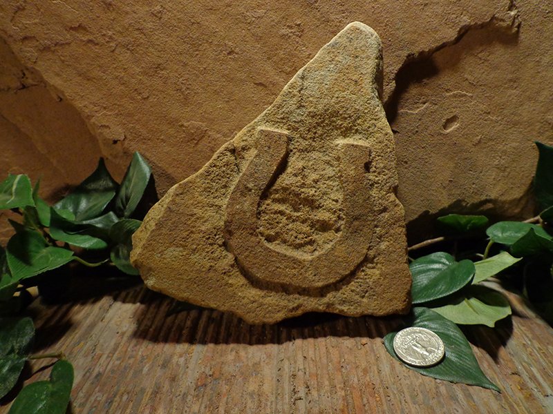 Small Etched Stone Garden Art-1.jpg :: small horsehoe stone 1
