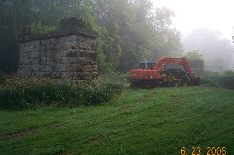 Stone Salvage across the Walhonding River from WARSAW OH for reclaimed bridgestone DCP_1426.jpg :: Stone Salvage across the Walhonding River from WARSAW OH for reclaimed bridgestone 