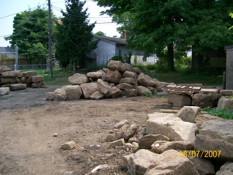 Stone Salvage on Maple St In SUGAR GROVE OH for reclaimed bridgestone 100_0126.jpg :: Stone Salvage on Maple St In SUGAR GROVE OH for reclaimed bridgestone