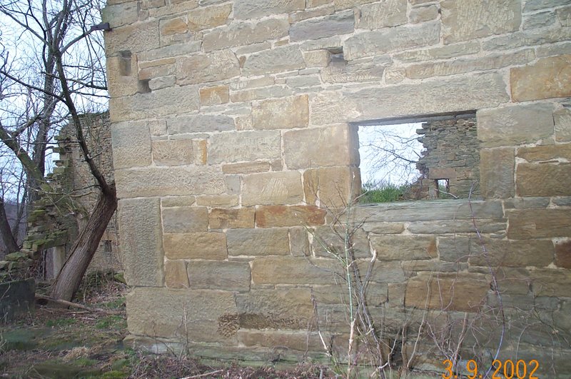 window-in-a-wall-of-an-Early-Stone-Building-in-Southeastern-OH.jpg
