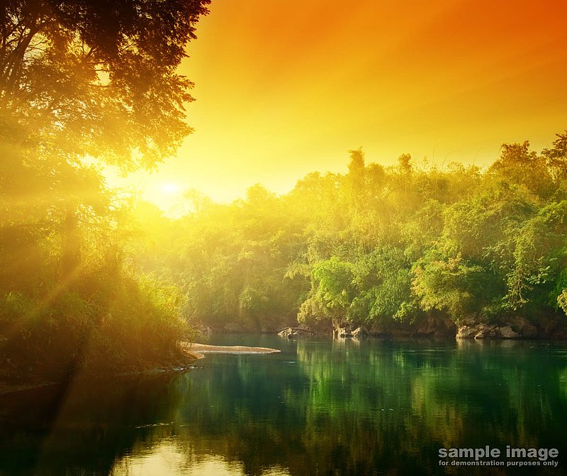 nature-bp-016.jpg :: brilliant sunset over lush lake
