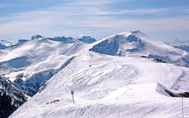 BanffAuthUk4_edited.jpg