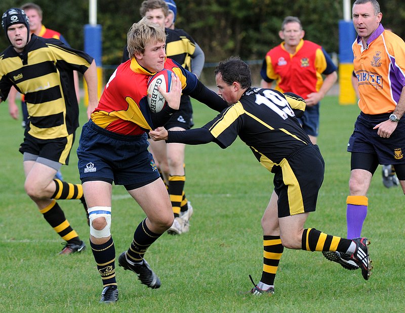 BB1st_droitwich_008_101009.jpg :: Images from the 2009/10 1st XV game between Barkers Butts and Droitwich.