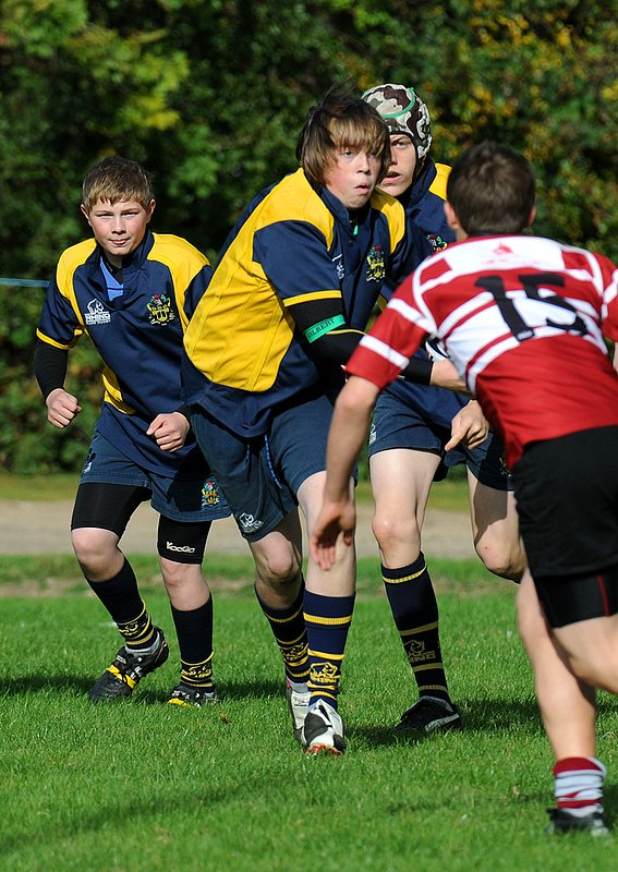 BBU15_StokeOldB_003_041009.jpg :: Images from the 2009/10 game between Barkers Buttss U15 and Stoke Old Boys.Matt Alexandre scoring a hat trick of tries in his farewell game before moving Back to South Africa.Final score 43-5 to Barkers