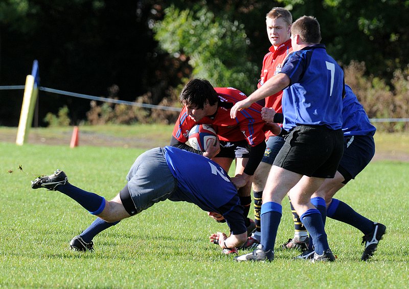 BBU2nd_RugbySt_047_2ndXVCup.jpg :: Images from the 2009/10 2nd XV cup game between Barkers and Rugby st andrews.Barkers losing 7-17