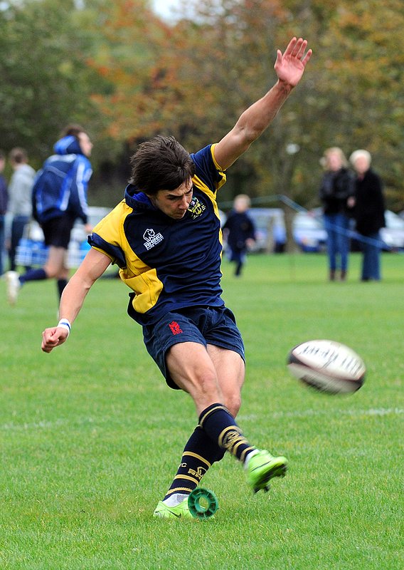 BBcolts_Keresley_19_0031009.jpg :: Images from the 2009/10 Colts game between Barkers and Keresley.Keresley winning 24-15