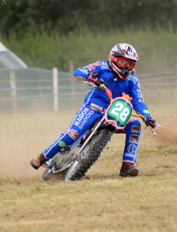 BYGrasstrack_27_ACUchampion.jpg :: Images from the July 2008 ACU British Youth Grass Track Championships 