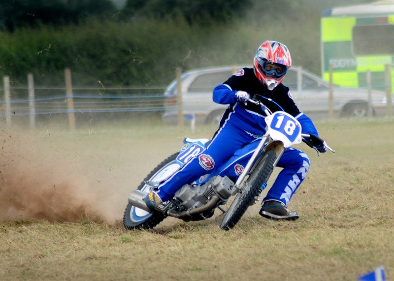 BYGrasstrack_28_ACUchampion.jpg :: Images from the July 2008 ACU British Youth Grass Track Championships 