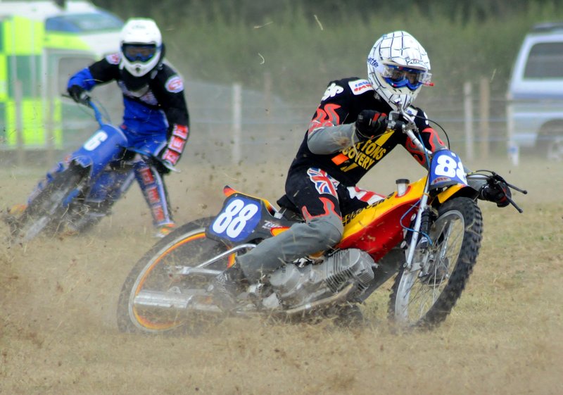 BYGrasstrack_33_ACUchampion.jpg :: Images from the July 2008 ACU British Youth Grass Track Championships 