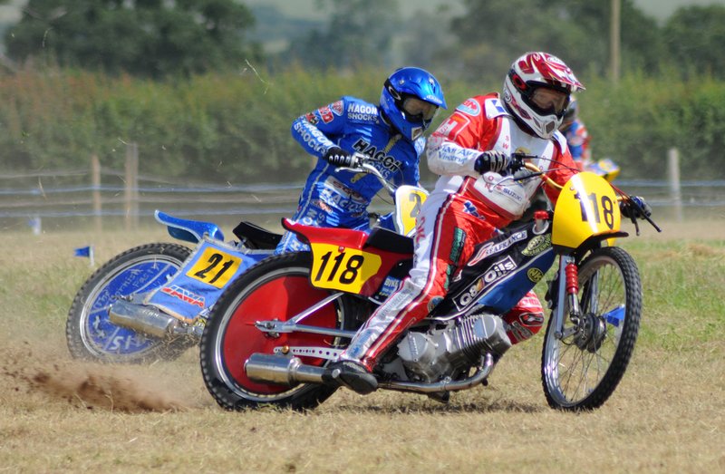 BYGrasstrack_35_ACUchampion.jpg :: Images from the July 2008 ACU British Youth Grass Track Championships 