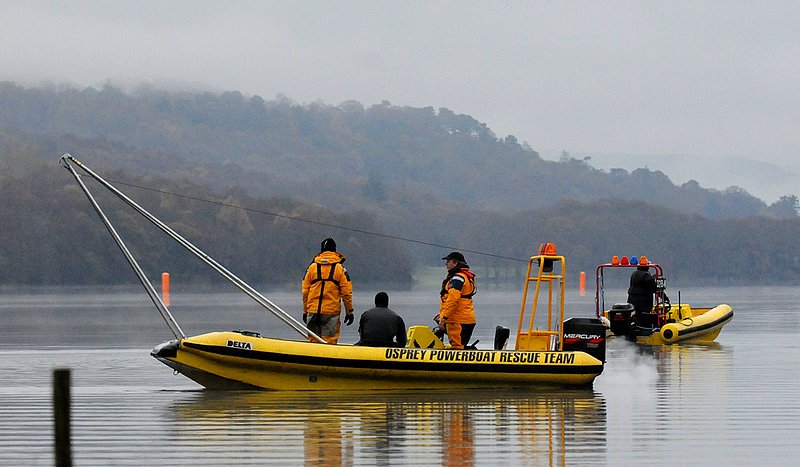 ConistonSpeed_001_061109.jpg :: Images from the 2009 Coniston speed week, Friday 6th November.Flat water until 11 when the wind and rain arrived and i packed up.