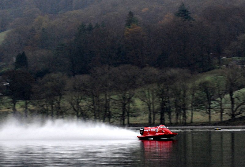 ConistonSpeed_005_061109.jpg :: Images from the 2009 Coniston speed week, Friday 6th November.Flat water until 11 when the wind and rain arrived and i packed up.