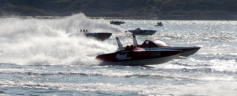 CowesTorquay_10_23-09-08.jpg :: Images from the 2008 Cowes Torquay and Cowes Poole powerboat race which took place in August 2008