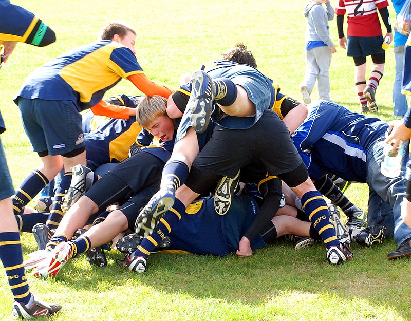MattAlexandre_003_Farewell_.jpg :: Barkers Butts U15's say farerwell to Matt Alexandre and family after his final game prior to moving back to South Africa.
