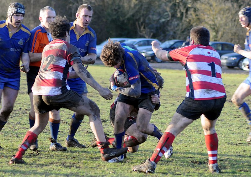NunOldEds_Kenilw_06_Warks2n.jpg :: Images from the 2008/9 Warwickshire 2nd XV final between Nuneaton Old Eds and Kenilworth.