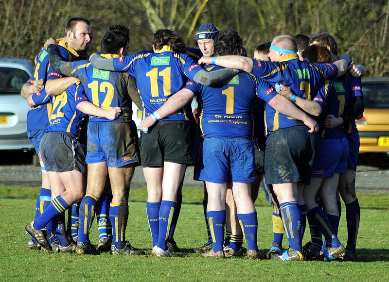 NunOldEds_Kenilw_17_Warks2n.jpg :: Images from the 2008/9 Warwickshire 2nd XV final between Nuneaton Old Eds and Kenilworth.