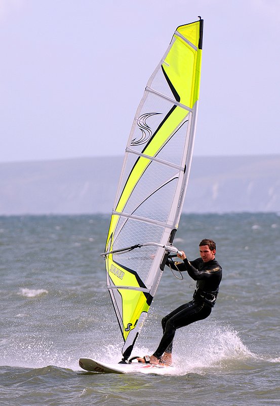Windsurfing_012_AvonBeach_0.jpg :: windsurfers off avon beach on September 1st 2009.
