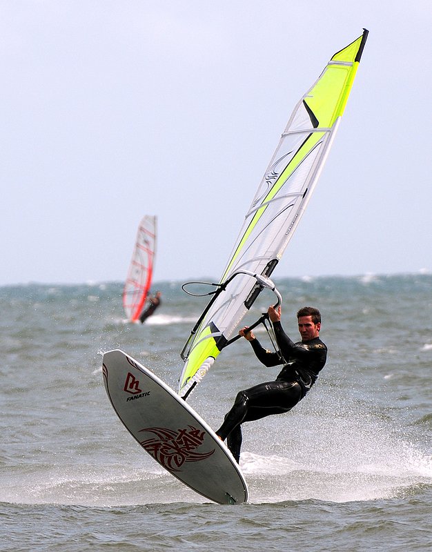 Windsurfing_023_AvonBeach_0.jpg :: windsurfers off avon beach on September 1st 2009.