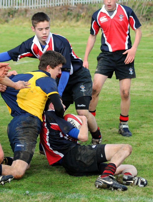 bBU14_Nuneaton_09_091108.jpg :: Images from the 2008/9 U14 game between Barkers and Nuneaton.Lost 0-34 with 2 disallowed tries for Barkers.