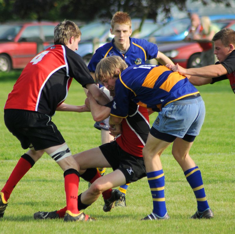 bBcolts_Newbold_04_200908.jpg :: Images from the 2008/9 Colts game between Barkers and Newbold