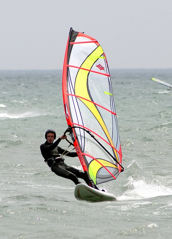 wsurf_AvonBeach_01_250508.jpg :: Images of windsurfers off Avon Beach , Christchuch during the Spring Bank Holiday 2008