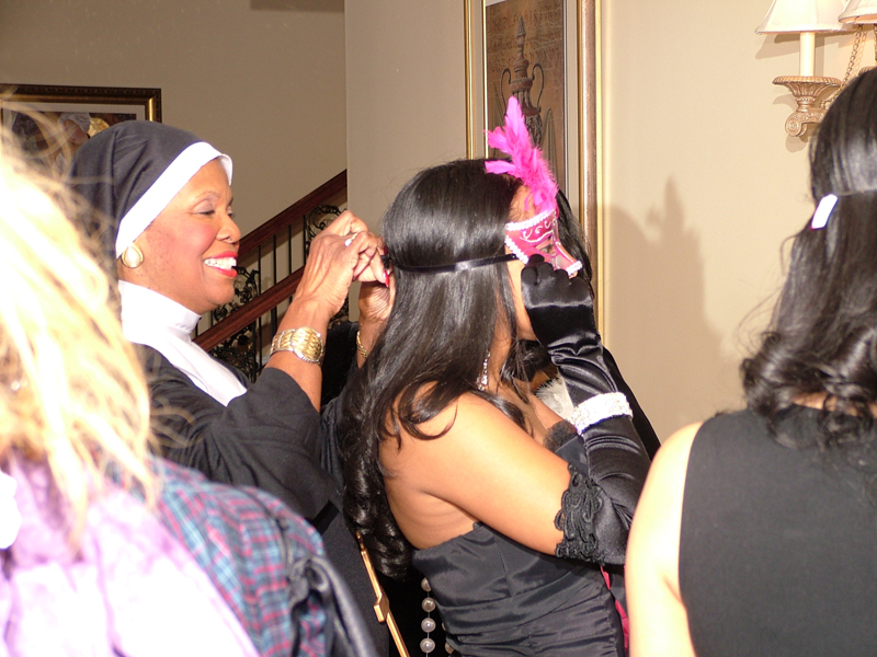 SJ Links MARDI-GRAS 10-31-2010 017.jpg
