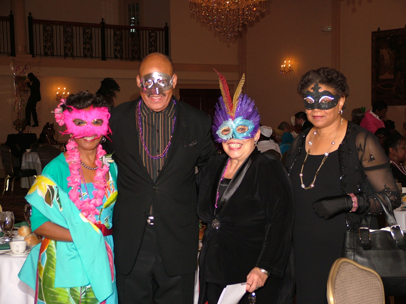 SJ Links MARDI-GRAS 10-31-2010 085.jpg
