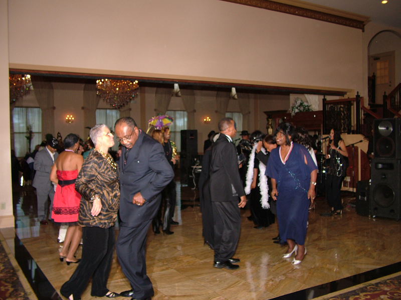 SJ Links MARDI-GRAS 10-31-2010 097.jpg