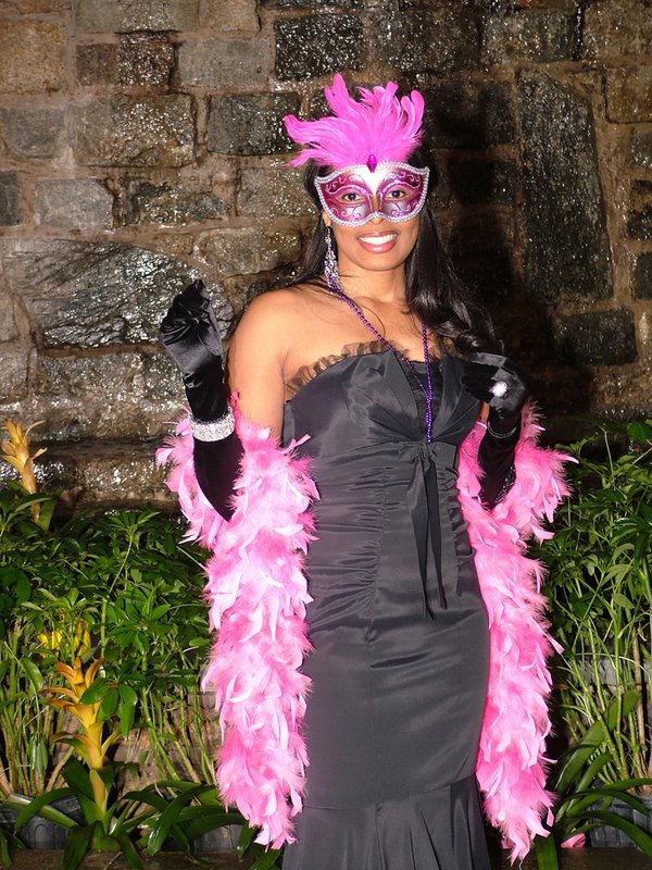 SJ Links MARDI-GRAS 10-31-2010 107.jpg