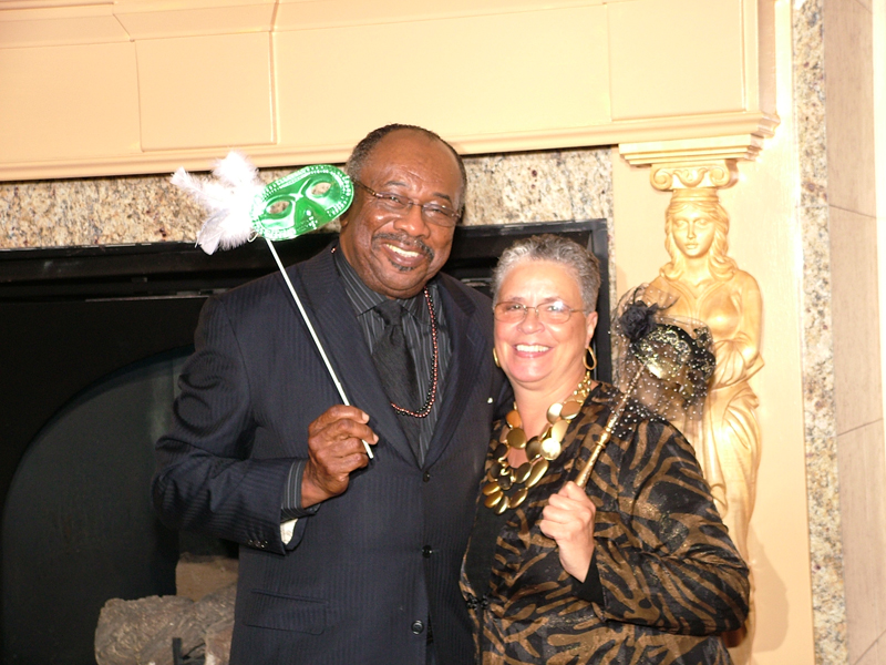 SJ Links MARDI-GRAS 10-31-2010 109.jpg