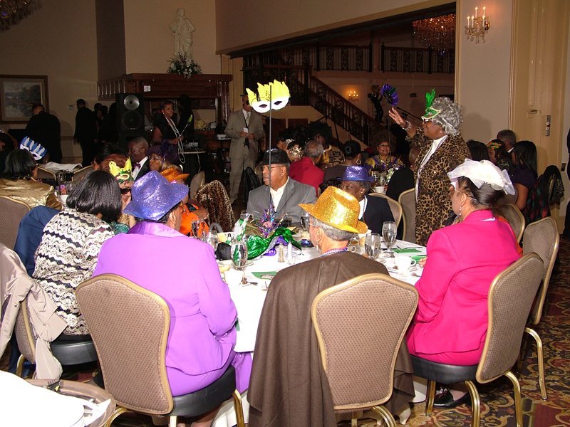 SJ Links MARDI-GRAS 10-31-2010 114.jpg