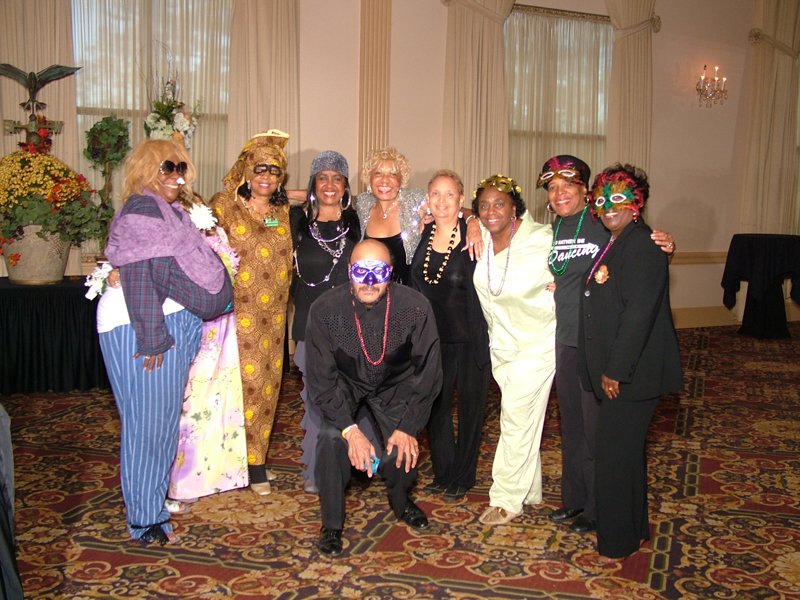 SJ Links MARDI-GRAS 10-31-2010 116.jpg