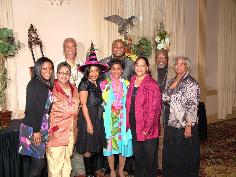 SJ Links MARDI-GRAS 10-31-2010 119.jpg