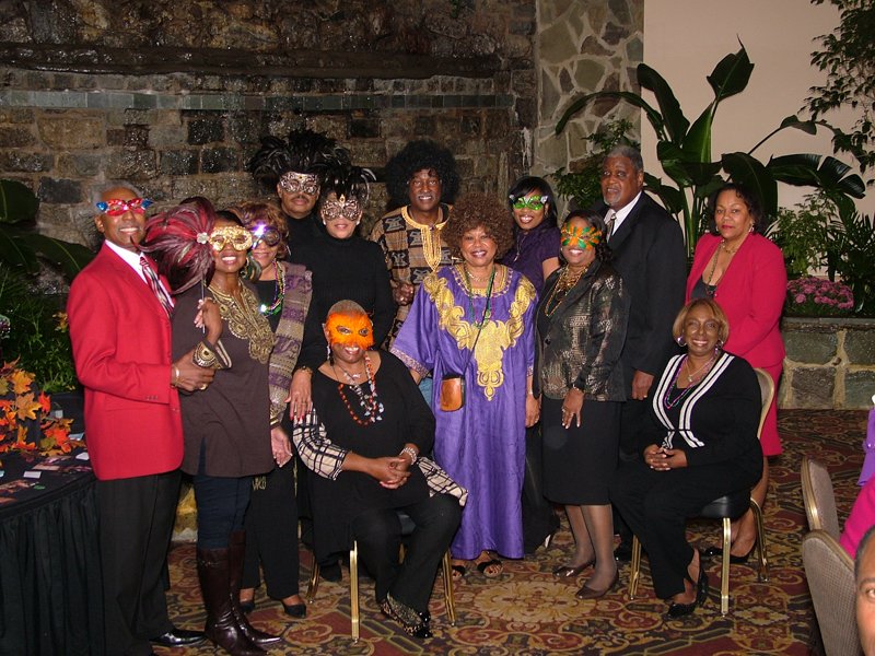 SJ Links MARDI-GRAS 10-31-2010 123.jpg