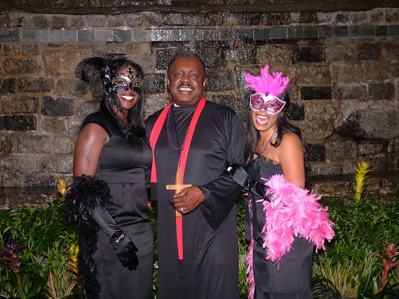 SJ Links MARDI-GRAS 10-31-2010 131.jpg