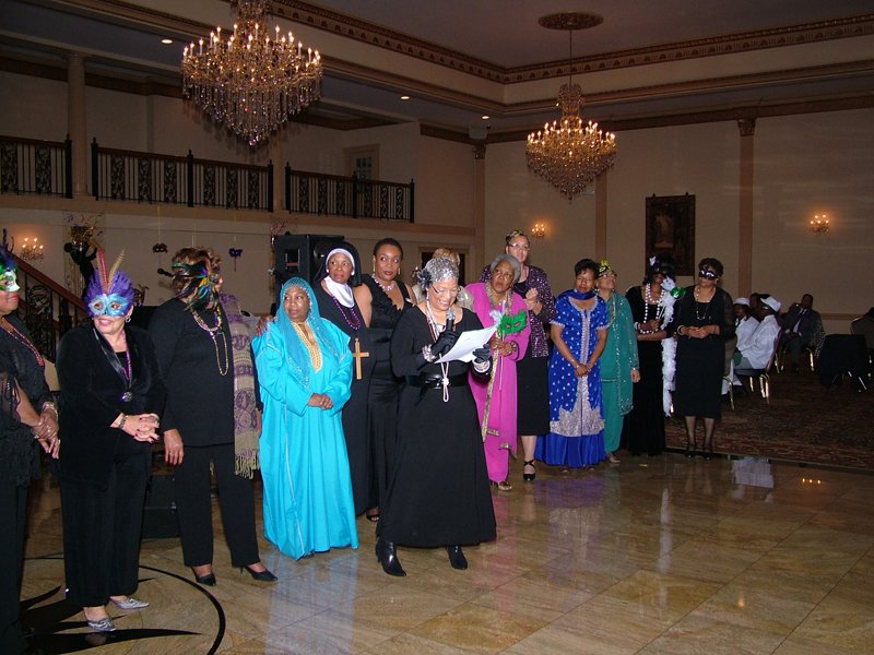 SJ Links MARDI-GRAS 10-31-2010 141.jpg
