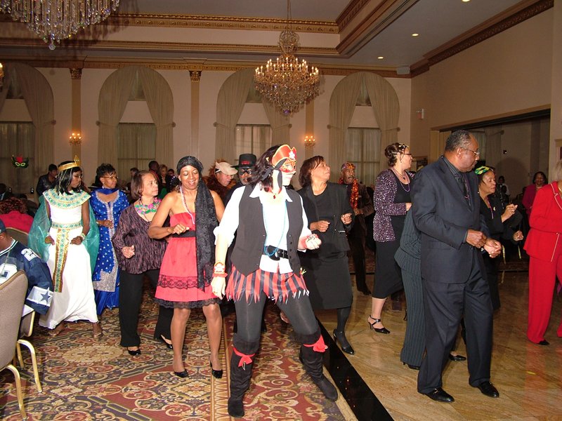 SJ Links MARDI-GRAS 10-31-2010 148.jpg