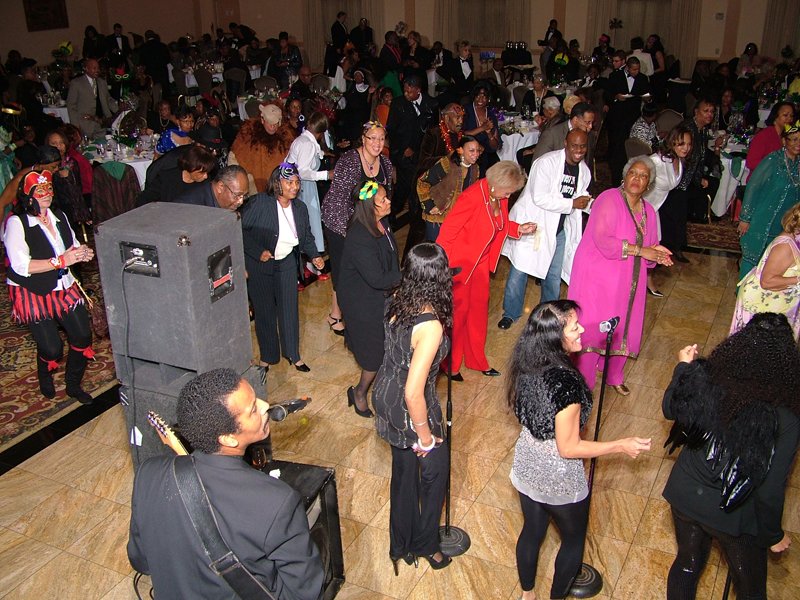 SJ Links MARDI-GRAS 10-31-2010 149.jpg