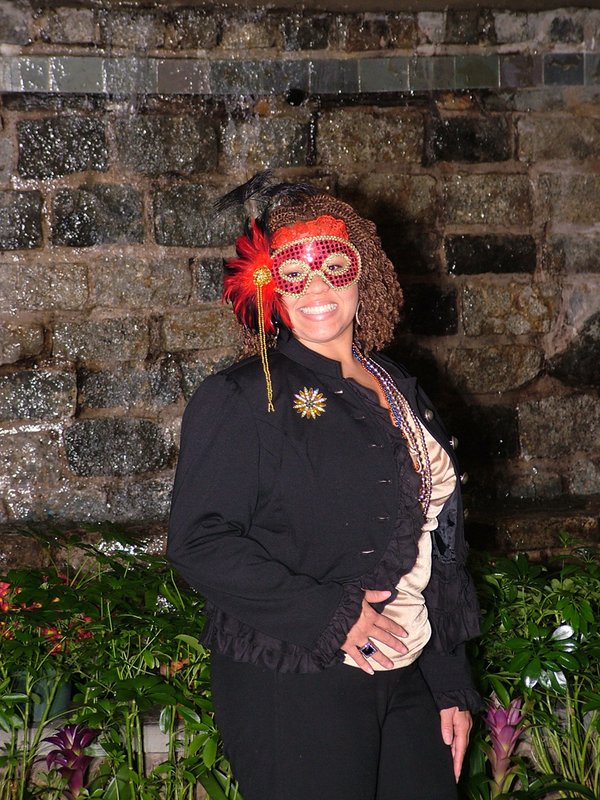 SJ Links MARDI-GRAS 10-31-2010 158.jpg