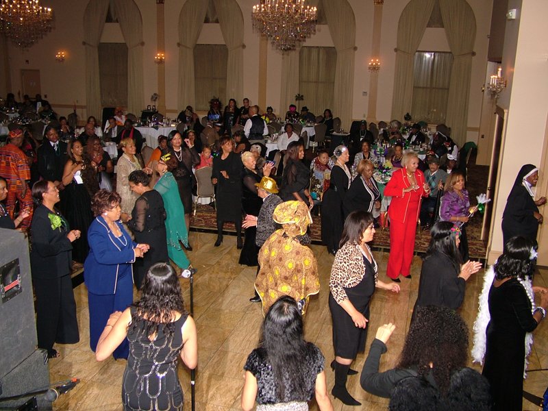 SJ Links MARDI-GRAS 10-31-2010 176.jpg